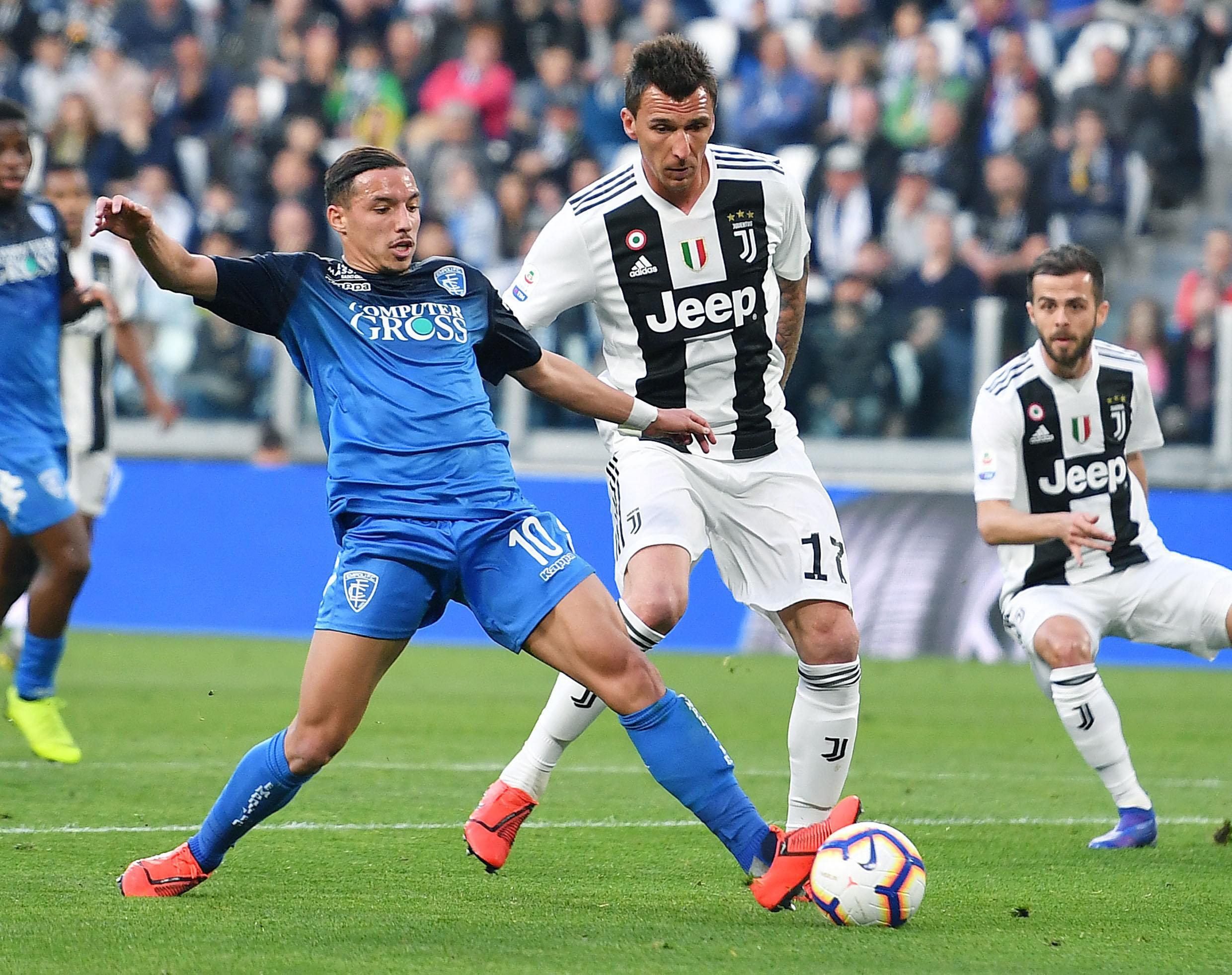 向杯赛发力 向杯赛发力