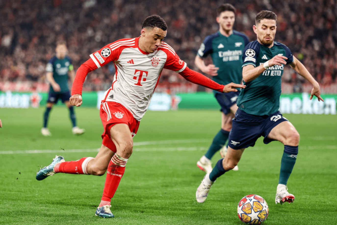 反咬一口 反咬一口